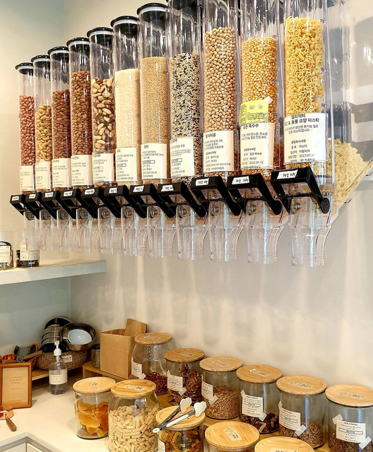 ZT-06 13L Gravity dispenser Airtight Plastic Bulk Dry Food Dispenser Clear Mini Gravity Pick and Mix Candy Dispenser for bulk foods